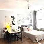 Apartament Kameralny przy ulicy Długiej